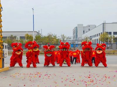 【開(kāi)工大吉】新年新氣象，醒獅喝彩，火力全開(kāi)！